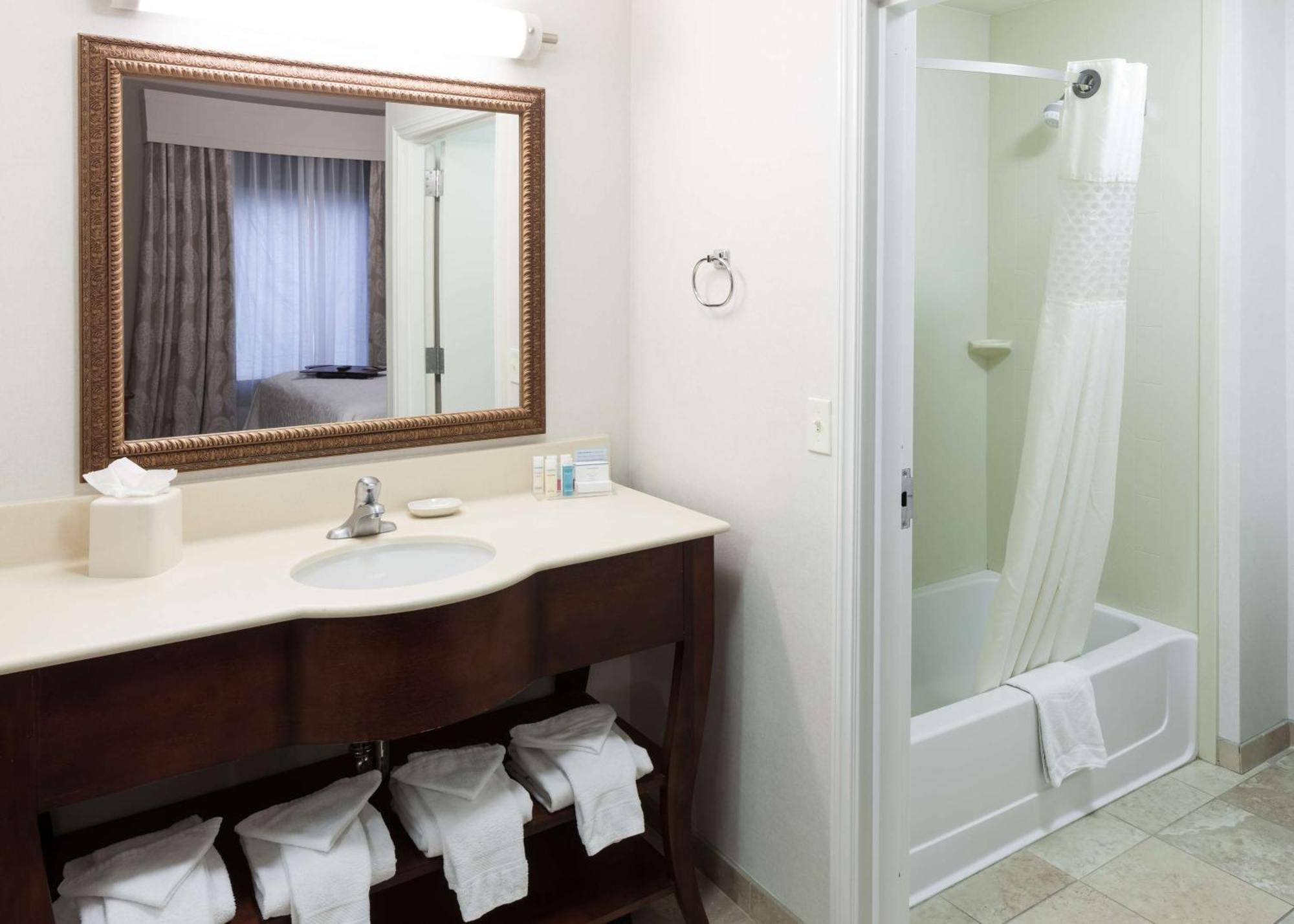 Hampton Inn & Suites Westford-Chelmsford Dış mekan fotoğraf